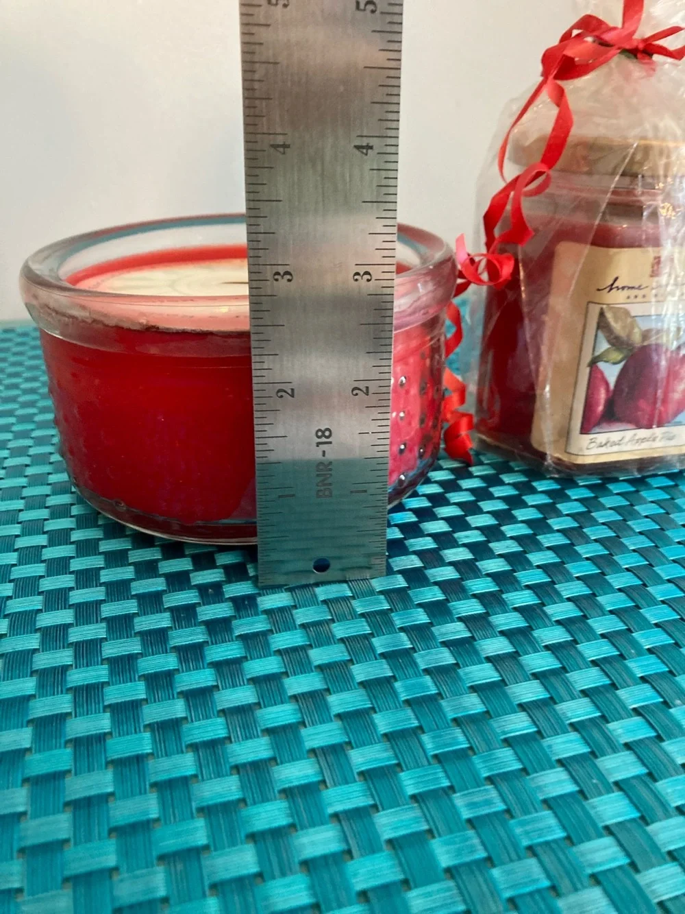 New Candles - Set of 2 - Baked Apple Pie and Cinnamon Apple